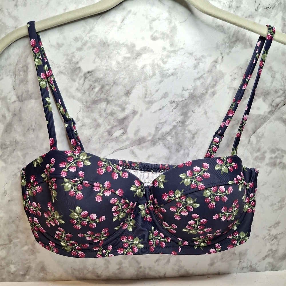  J.Crew Strappy underwire bikini top twilight berry print 32D Coquette Beach